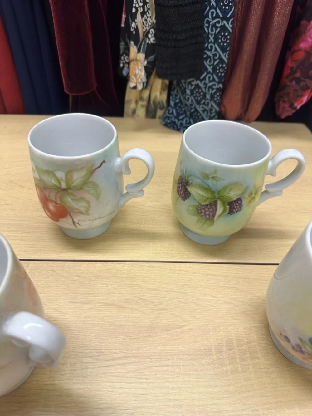 Mae Pearl Brandon Vintage 1979 Set of 6 Coffee Cups